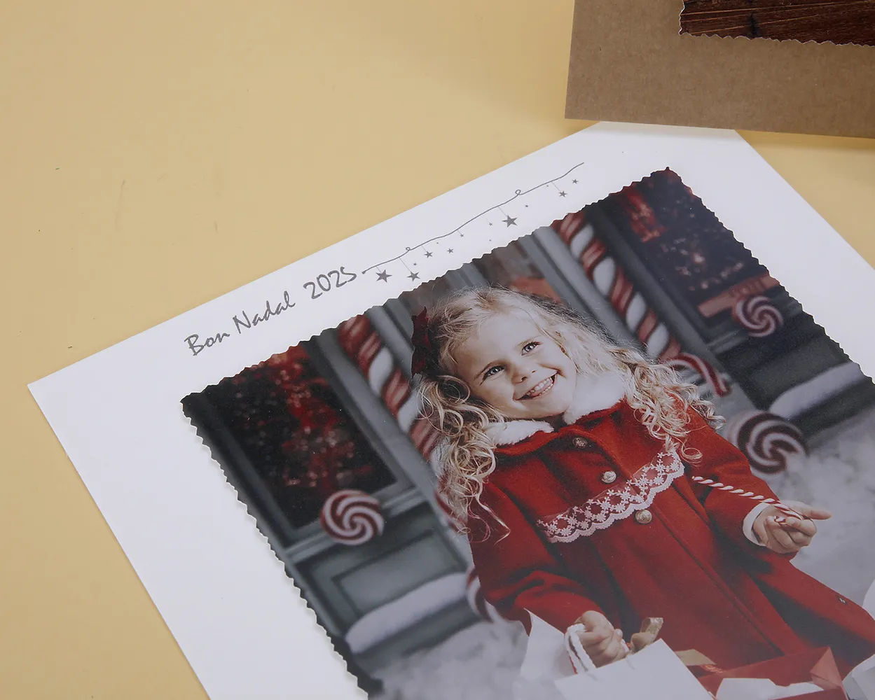 Christmas sobre en piel reciclada versión retro